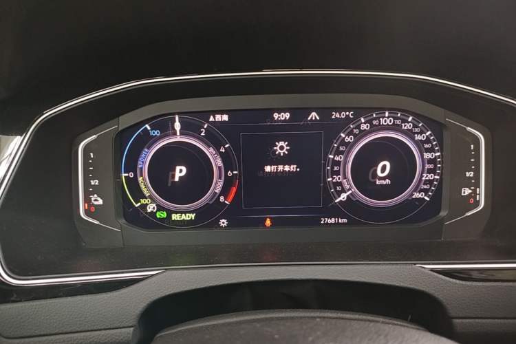 Used Volkswagen Magotan GTE Plug-in Hybrid 2022 GTE Luxury Model Instrument Cluster