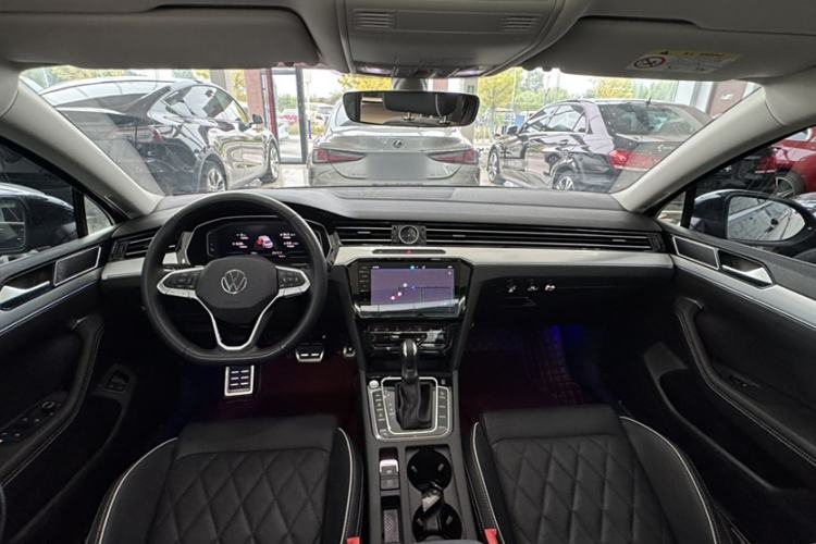 Used Volkswagen Magotan GTE Plug-in Hybrid 2022 GTE Luxury Model Interior 1