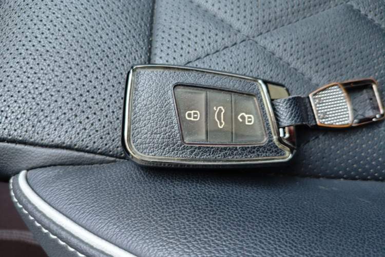 Used Volkswagen Magotan GTE Plug-in Hybrid 2022 GTE Luxury Model Interior 1