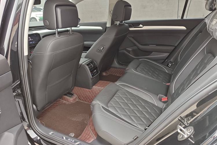 Used Volkswagen Magotan GTE Plug-in Hybrid 2022 GTE Luxury Model Interior 1
