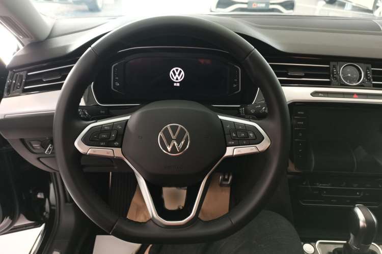 Used Volkswagen Magotan GTE Plug-in Hybrid 2022 GTE Luxury Model Interior 1