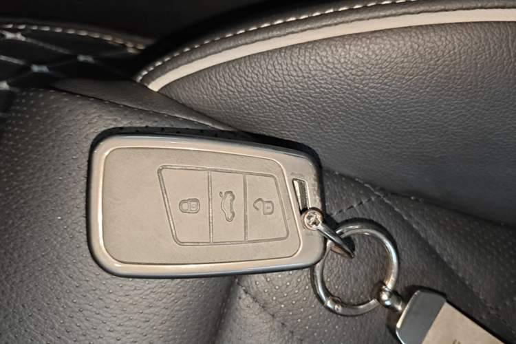 Used Volkswagen Magotan GTE Plug-in Hybrid 2022 GTE Luxury Model Interior 1