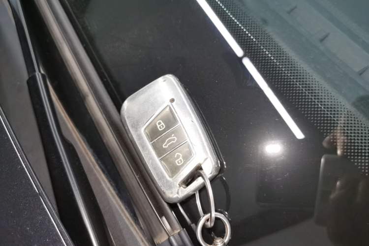 Used Volkswagen Magotan GTE Plug-in Hybrid 2022 GTE Luxury Model Interior 1
