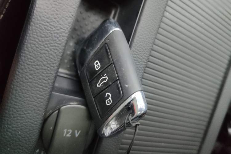 Used Volkswagen Magotan GTE Plug-in Hybrid 2022 GTE Luxury Model Interior 1