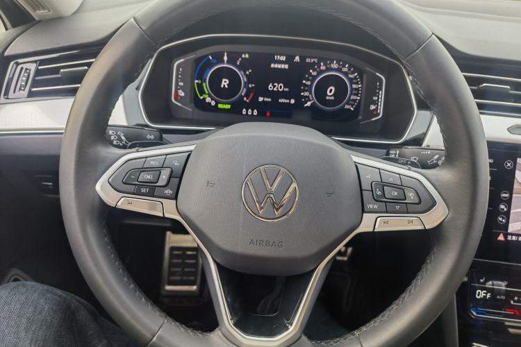 Used Volkswagen Magotan GTE Plug-in Hybrid 2022 GTE Luxury Model Interior 9