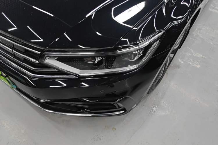 Used Volkswagen Magotan GTE Plug-in Hybrid 2022 GTE Luxury Model Left Front Headlight