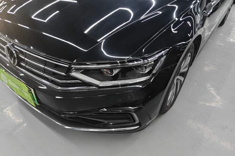Used Volkswagen Magotan GTE Plug-in Hybrid 2022 GTE Luxury Model Left Front Headlight