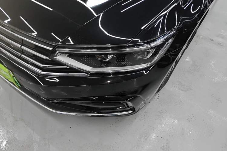 Used Volkswagen Magotan GTE Plug-in Hybrid 2022 GTE Luxury Model Left Front Headlight