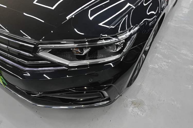 Used Volkswagen Magotan GTE Plug-in Hybrid 2022 GTE Luxury Model Left Front Headlight