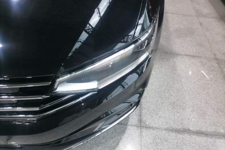 Used Volkswagen Magotan GTE Plug-in Hybrid 2022 GTE Luxury Model Left Front Headlight