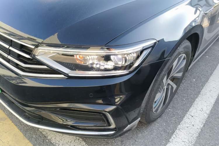 Used Volkswagen Magotan GTE Plug-in Hybrid 2022 GTE Luxury Model Left Front Headlight