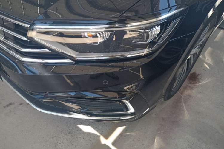 Used Volkswagen Magotan GTE Plug-in Hybrid 2022 GTE Luxury Model Left Front Headlight