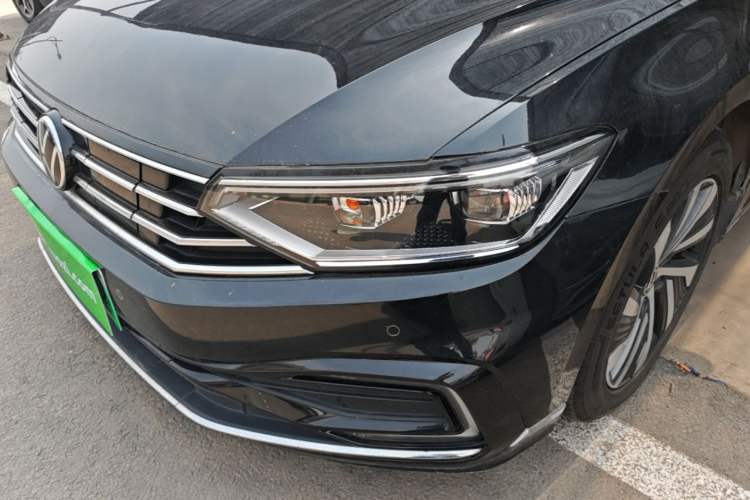 Used Volkswagen Magotan GTE Plug-in Hybrid 2022 GTE Luxury Model Left Front Headlight