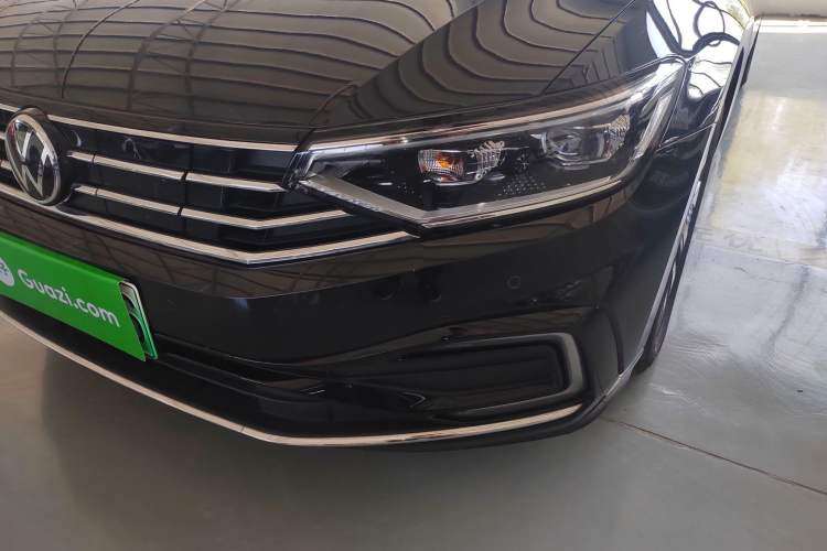 Used Volkswagen Magotan GTE Plug-in Hybrid 2022 GTE Luxury Model Left Front Headlight