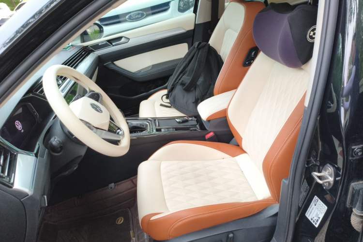 Used Volkswagen Magotan GTE Plug-in Hybrid 2022 GTE Luxury Model Left Front Seat