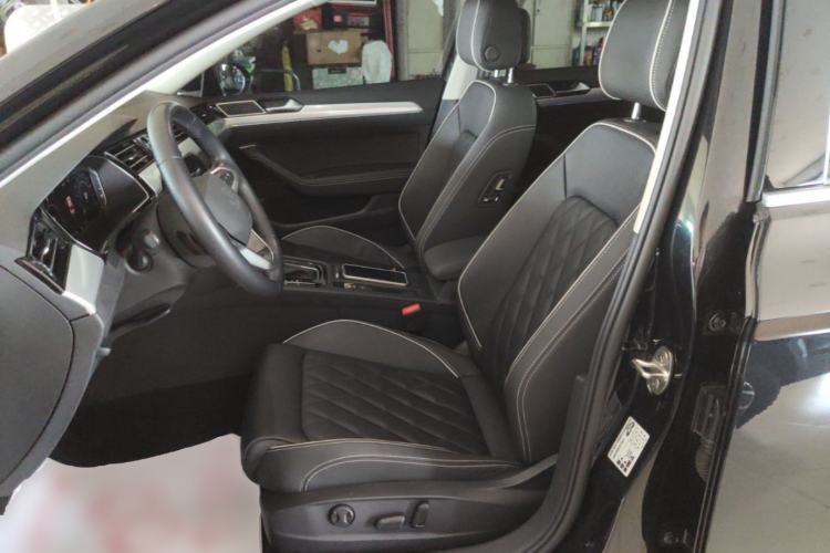 Used Volkswagen Magotan GTE Plug-in Hybrid 2022 GTE Luxury Model Left Front Seat