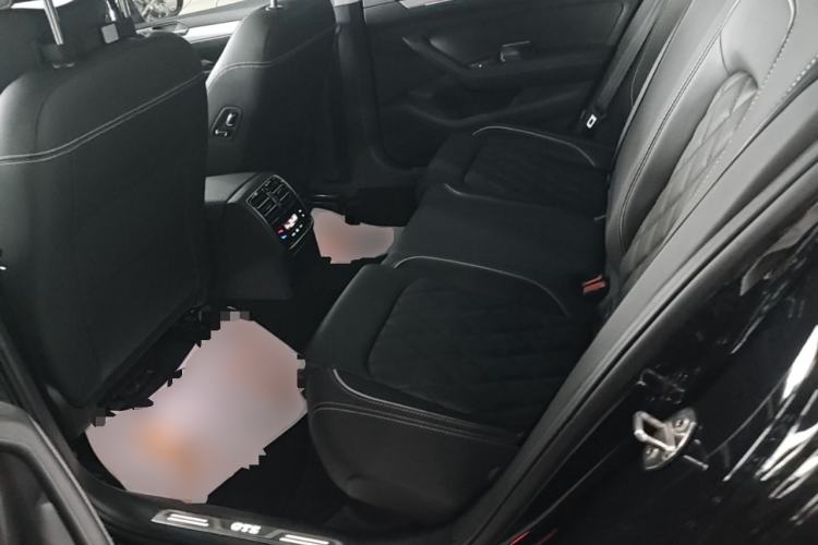 Used Volkswagen Magotan GTE Plug-in Hybrid 2022 GTE Prestige Model Left Rear Seat