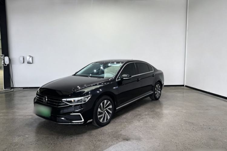 Used Volkswagen Magotan GTE Plug-in Hybrid 2022 GTE Luxury Model Guazi used car, China used car export, Used car for sale, Used  cars, Cheapest cars for sale