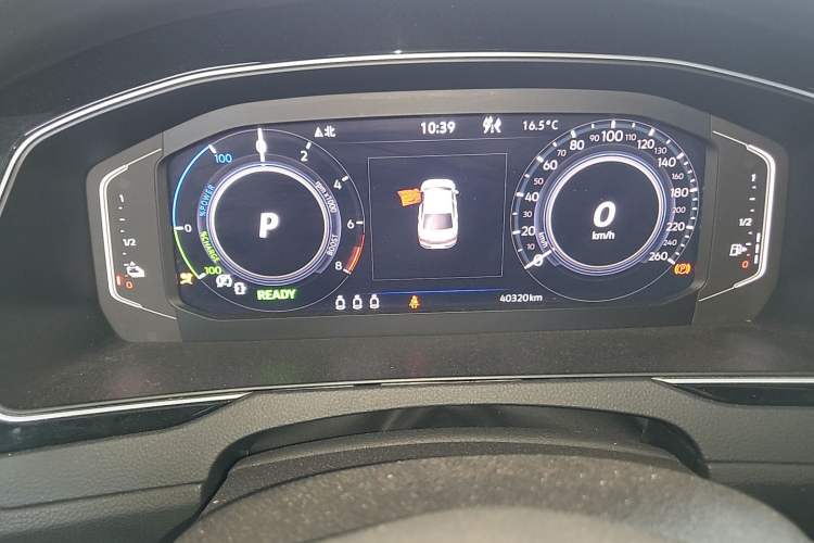 Used Volkswagen Magotan GTE Plug-in Hybrid 2022 GTE Luxury Model Odometer Close Up