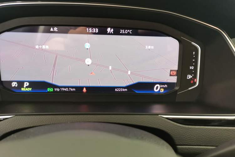 Used Volkswagen Magotan GTE Plug-in Hybrid 2022 GTE Luxury Model Odometer Close Up