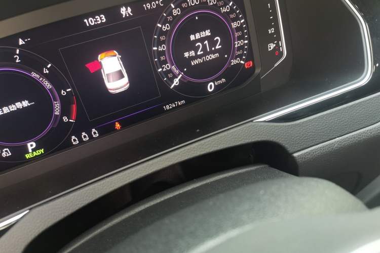 Used Volkswagen Magotan GTE Plug-in Hybrid 2022 GTE Luxury Model Odometer Close Up