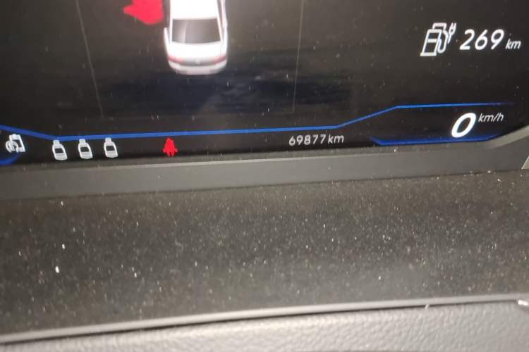 Used Volkswagen Magotan GTE Plug-in Hybrid 2022 GTE Luxury Model Odometer Close Up