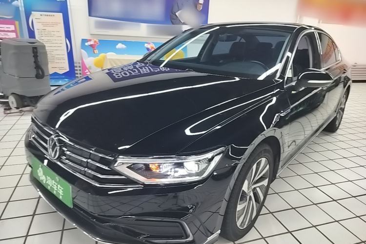Used Volkswagen Magotan GTE Plug-in Hybrid 2022 GTE Luxury Model Guazi used car, China used car export, Used car for sale, Used  cars, Cheapest cars for sale
