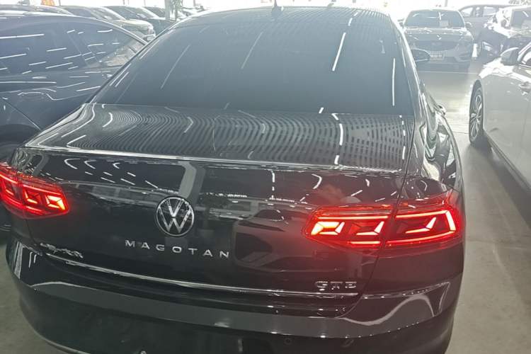 Used Volkswagen Magotan GTE Plug-in Hybrid 2022 GTE Prestige Model Rear