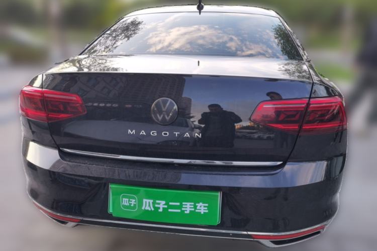 Used Volkswagen Magotan GTE Plug-in Hybrid 2022 GTE Luxury Model Rear