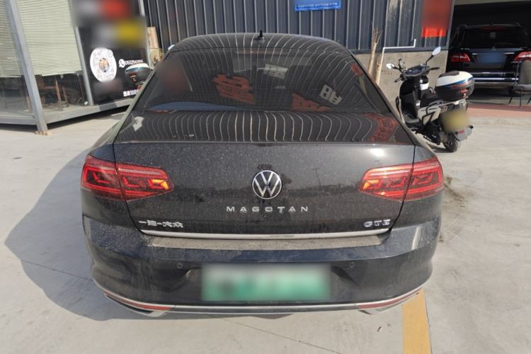 Used Volkswagen Magotan GTE Plug-in Hybrid 2022 GTE Luxury Model Rear