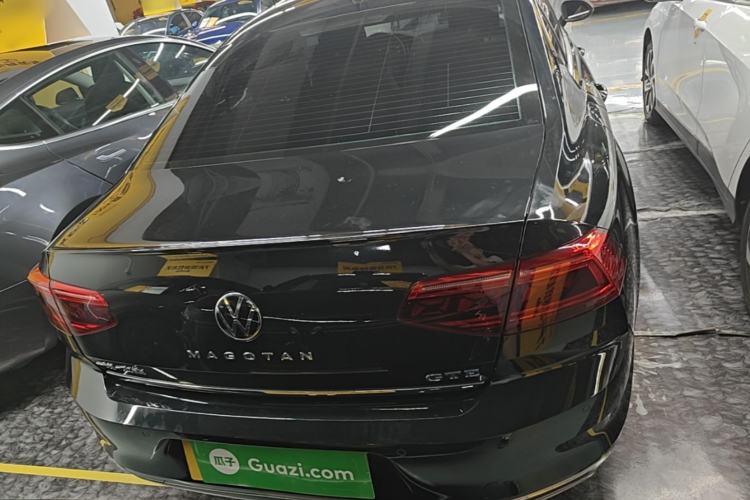 Used Volkswagen Magotan GTE Plug-in Hybrid 2022 GTE Luxury Model Rear