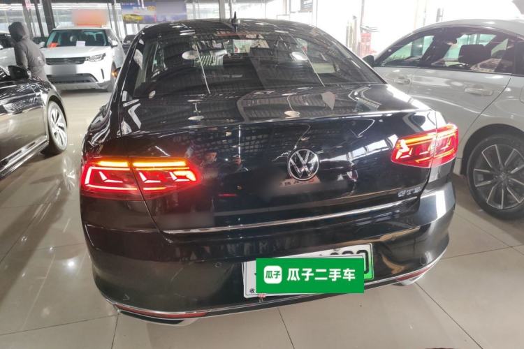 Used Volkswagen Magotan GTE Plug-in Hybrid 2022 GTE Luxury Model Rear