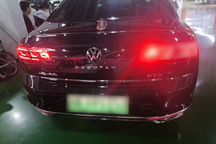 Used Volkswagen Magotan GTE Plug-in Hybrid 2022 GTE Luxury Model Rear