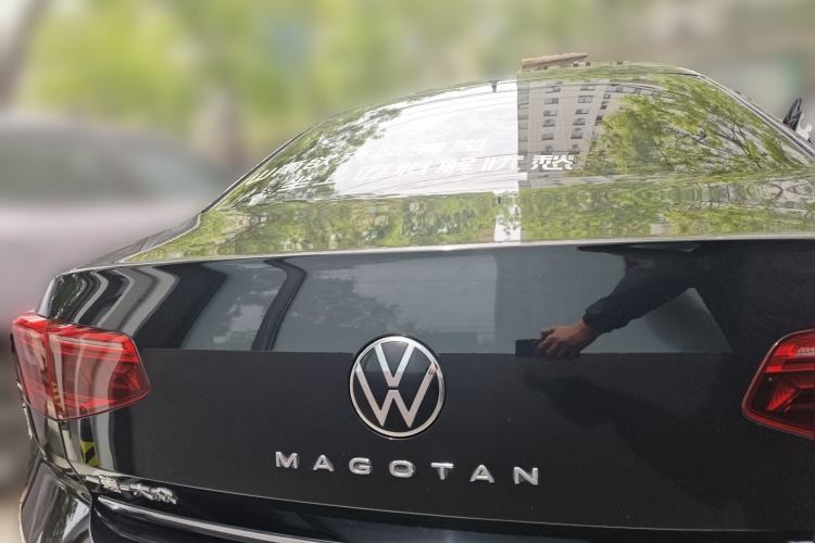 Used Volkswagen Magotan GTE Plug-in Hybrid 2022 GTE Luxury Model Rear