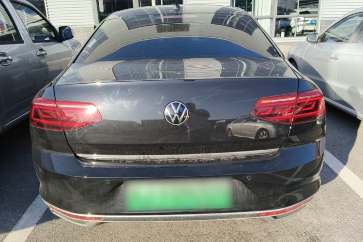 Used Volkswagen Magotan GTE Plug-in Hybrid 2022 GTE Luxury Model Rear