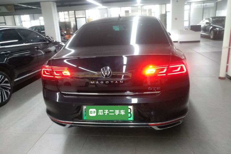 Used Volkswagen Magotan GTE Plug-in Hybrid 2022 GTE Prestige Model Rear