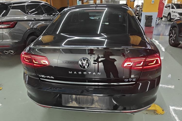 Used Volkswagen Magotan GTE Plug-in Hybrid 2022 GTE Luxury Model Rear