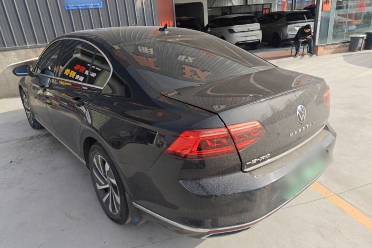 Used Volkswagen Magotan GTE Plug-in Hybrid 2022 GTE Luxury Model Rear Left 45 Deg