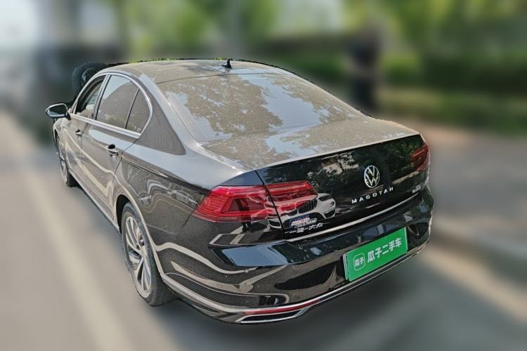 Used Volkswagen Magotan GTE Plug-in Hybrid 2022 GTE Prestige Model Rear Left 45 Deg