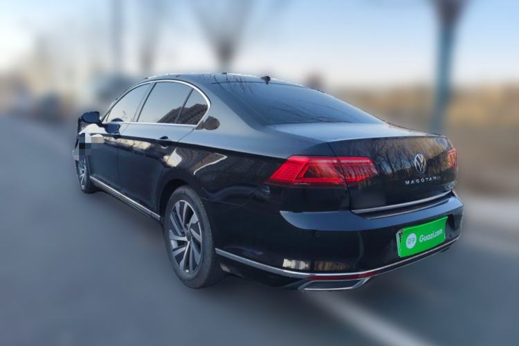 Used Volkswagen Magotan GTE Plug-in Hybrid 2022 GTE Luxury Model Rear Left 45 Deg