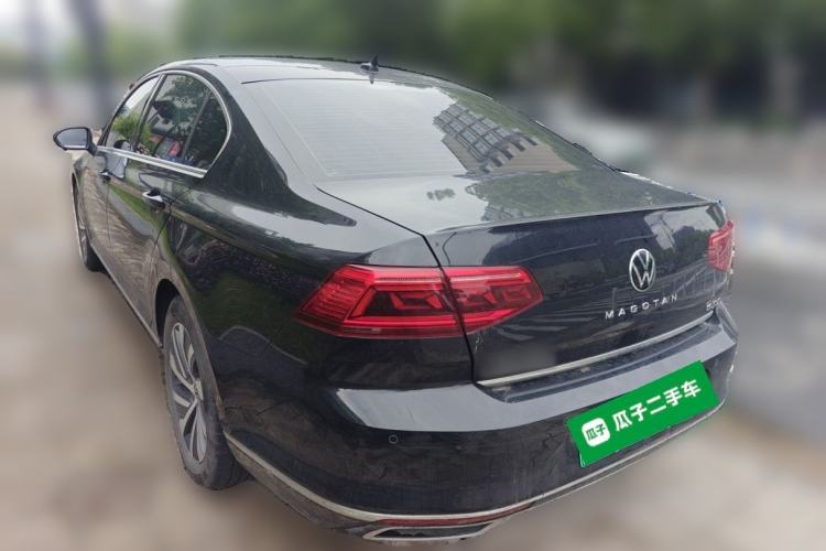 Used Volkswagen Magotan GTE Plug-in Hybrid 2022 GTE Luxury Model Rear Left 45 Deg