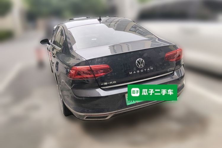 Used Volkswagen Magotan GTE Plug-in Hybrid 2022 GTE Luxury Model Rear Left 45 Deg