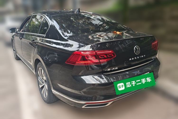 Used Volkswagen Magotan GTE Plug-in Hybrid 2022 GTE Luxury Model Rear Left 45 Deg