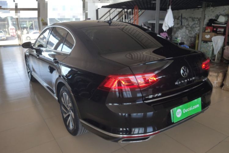 Used Volkswagen Magotan GTE Plug-in Hybrid 2022 GTE Luxury Model Rear Left 45 Deg