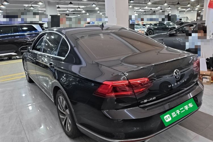 Used Volkswagen Magotan GTE Plug-in Hybrid 2022 GTE Luxury Model Rear Left 45 Deg