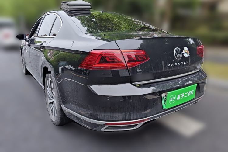 Used Volkswagen Magotan GTE Plug-in Hybrid 2022 GTE Luxury Model Rear Left 45 Deg