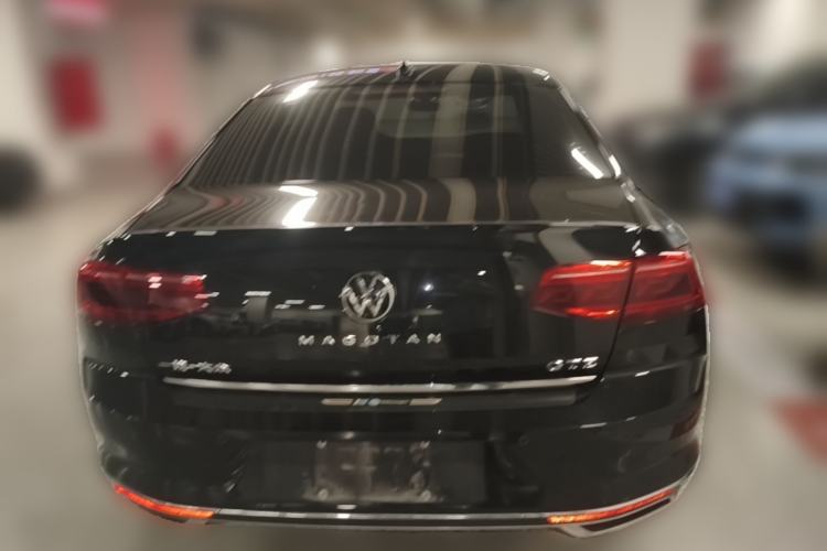 Used Volkswagen Magotan GTE Plug-in Hybrid 2022 GTE Luxury Model Rear