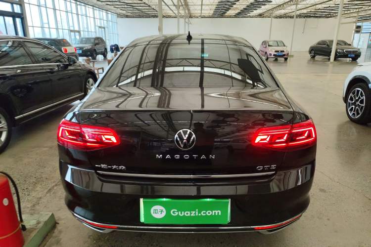 Used Volkswagen Magotan GTE Plug-in Hybrid 2022 GTE Luxury Model Rear