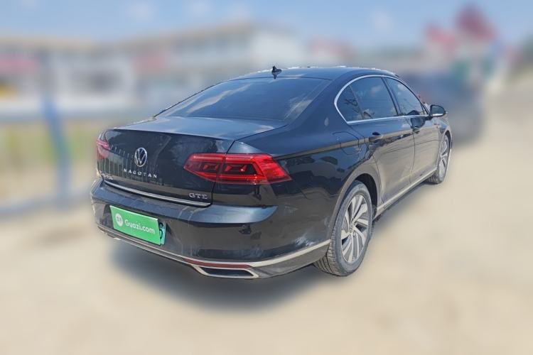 Used Volkswagen Magotan GTE Plug-in Hybrid 2022 GTE Luxury Model Rear Right 45 Deg