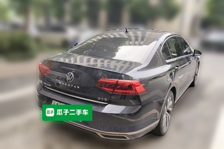 Used Volkswagen Magotan GTE Plug-in Hybrid 2022 GTE Luxury Model Rear Right 45 Deg